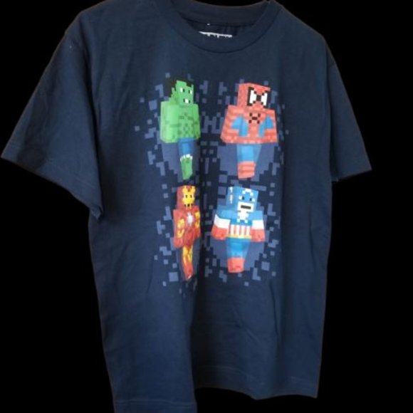 Minecraft Superhero Graphic T  Shirt  Youth  XL - Picture 1 of 7